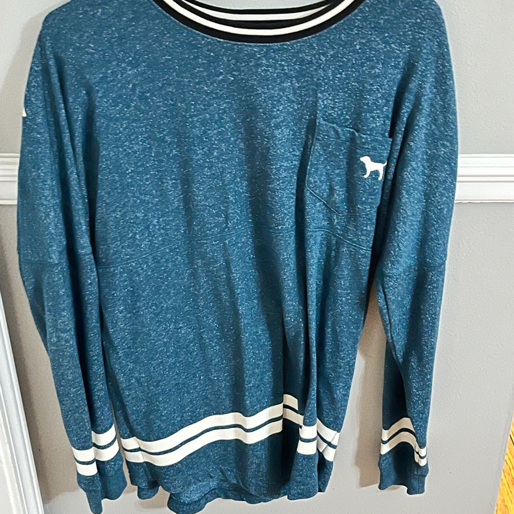 VS sweatshirt